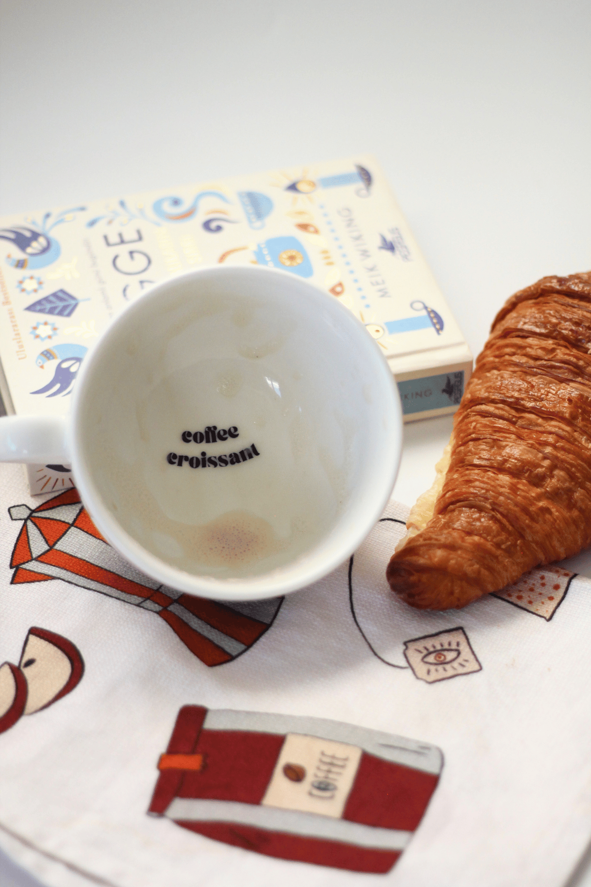 Coffee & Croissant Porselen Kupa - 420 cc