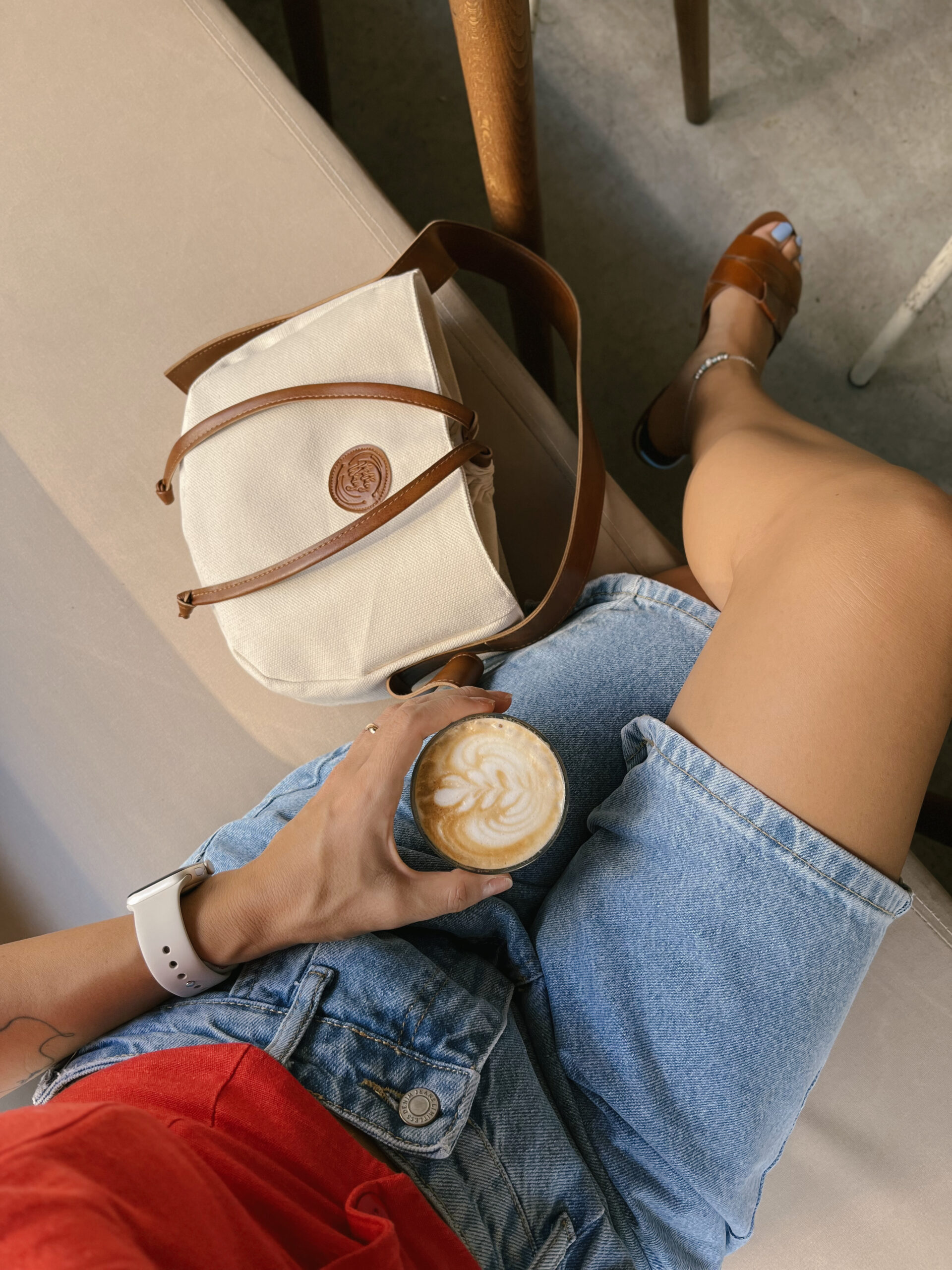 Deri Detaylı Kanvas Omuz Çantası