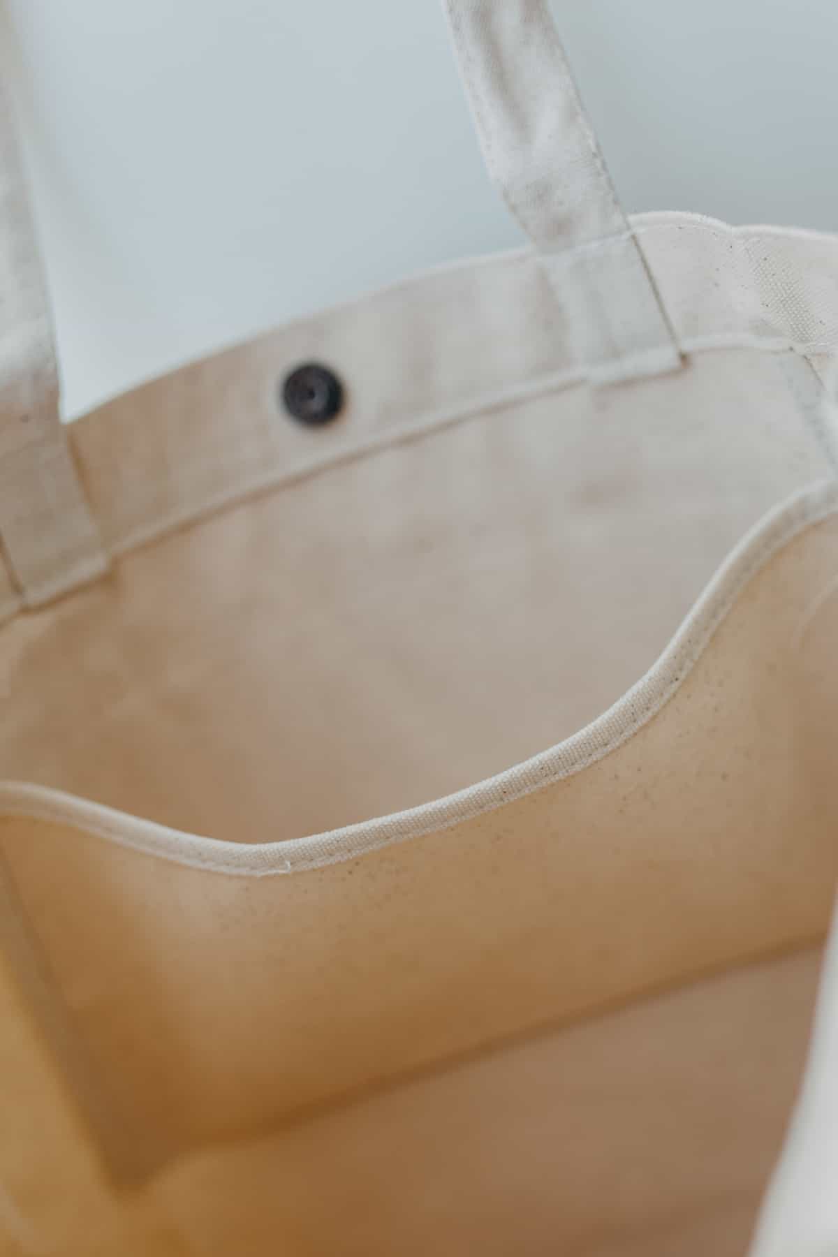 Strong Mama Club Kanvas Anne Çantası